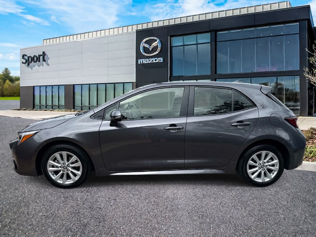 Used 2025 Gray Toyota SE image 7