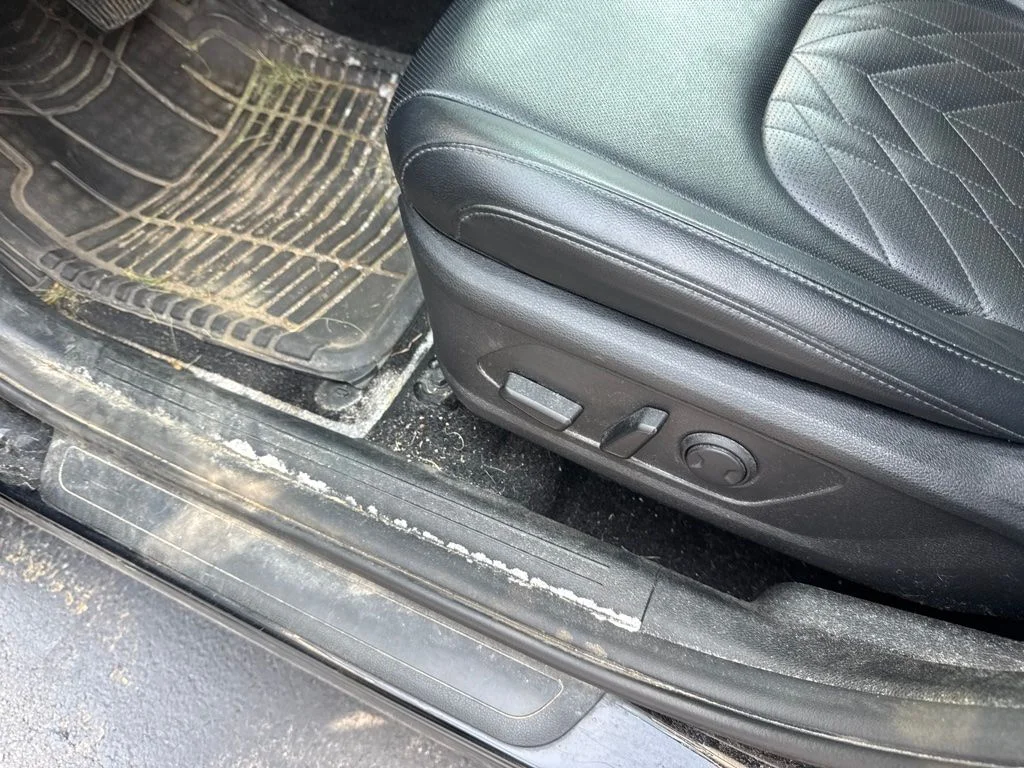 Used 2024 Ebony Black Kia X-Line image 23