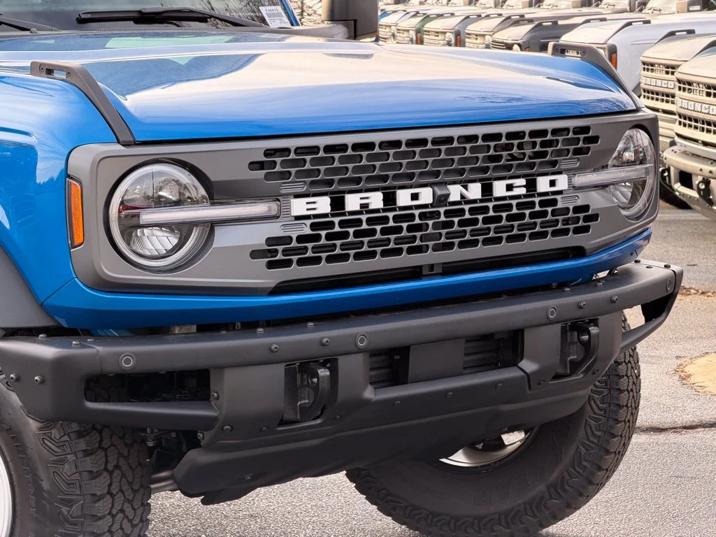 Used 2025 Blue Ford Badlands image 11