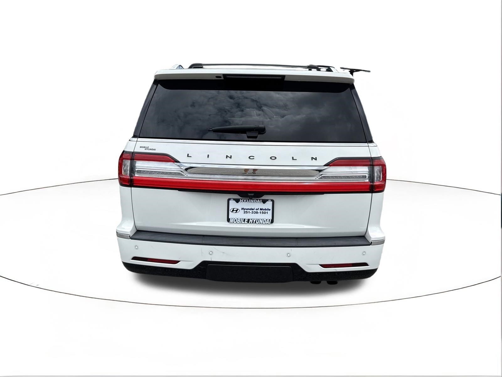 Used 2021 Pristine White Lincoln Black Label image 4