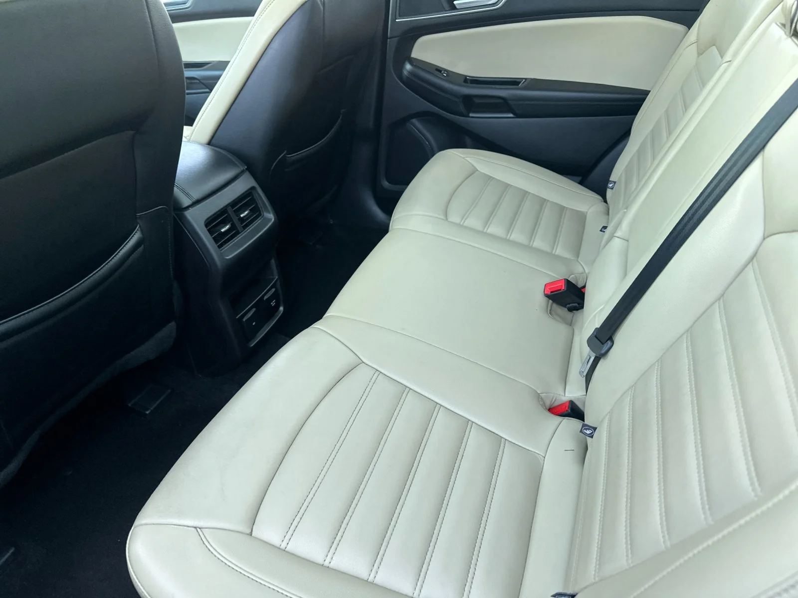 Used 2017 Red Ford SEL image 12