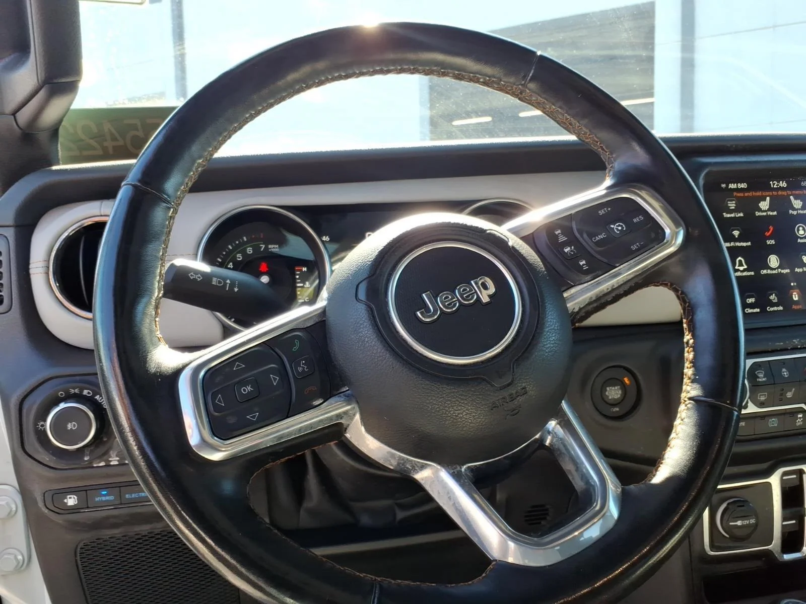 Used 2023 Bright White Clearcoat Jeep Sahara High Altitude image 23