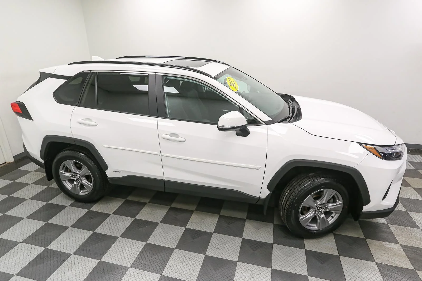 Certified Used 2022 White Toyota XLE image 6