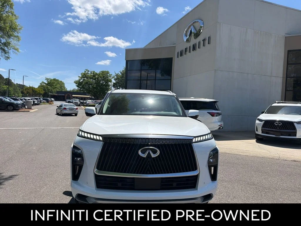 Certified Used 2026 Radiant White INFINITI PURE image 3
