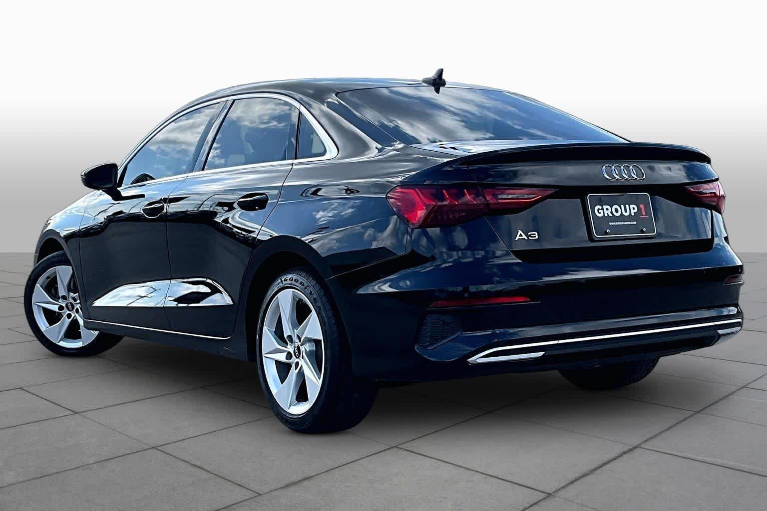 Used 2023 Brilliant Black Audi Premium image 12
