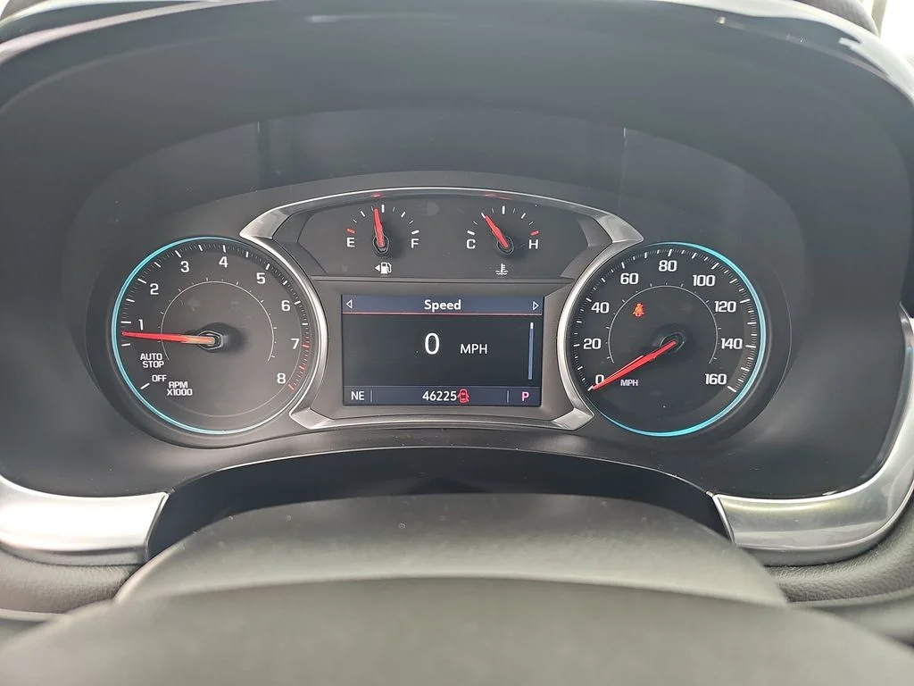 Used 2022 White Chevrolet LT image 20