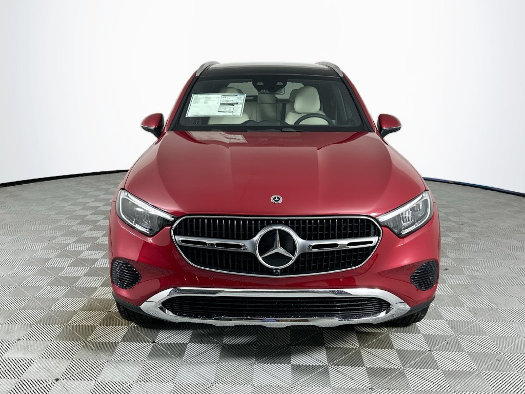 New 2026 MANUFAKTUR Patagonia Red Metallic Mercedes-Benz GLC 300 image 2