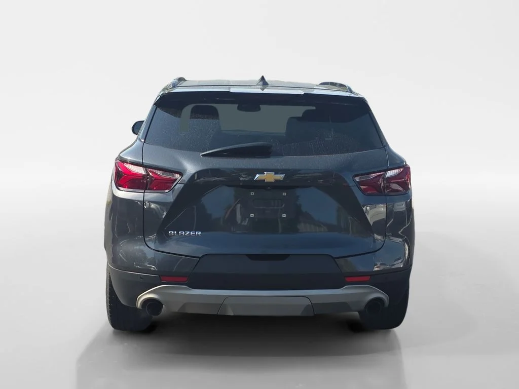 Used 2021 Iron Gray Metallic Chevrolet LT image 7