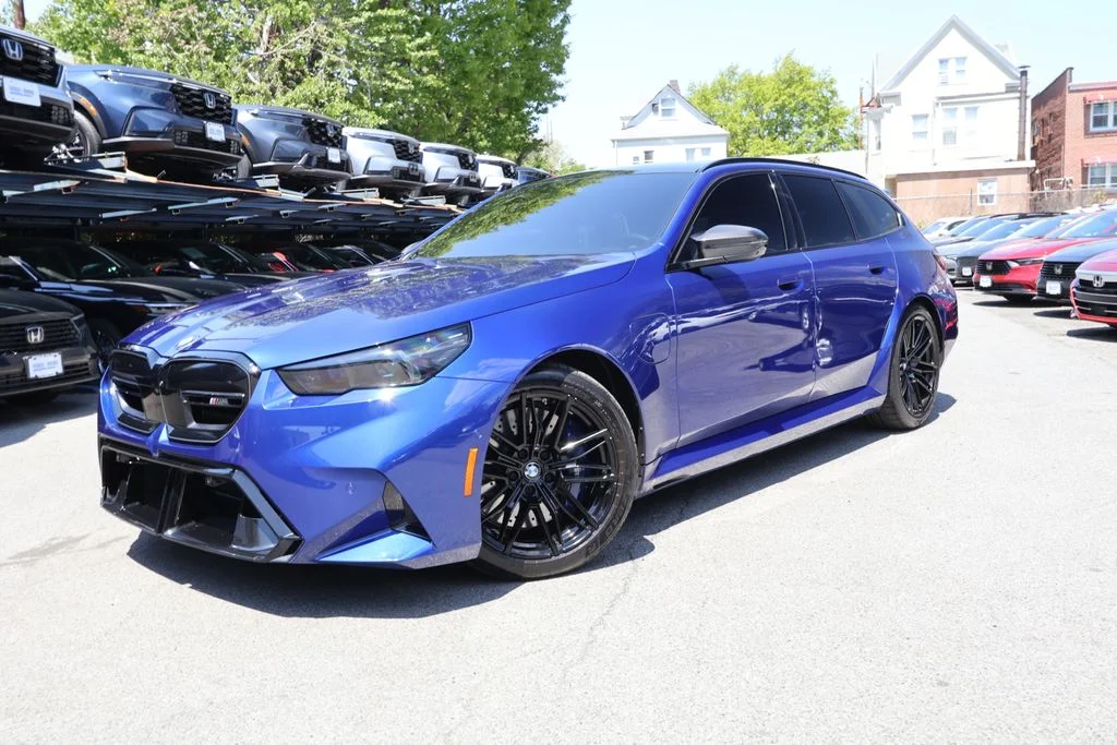 2026 BMW M5 M5 Touring's photo