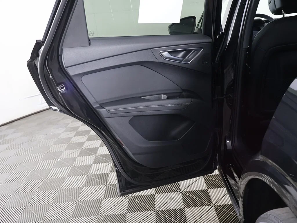 Used 2023 Black Audi Premium Plus image 26