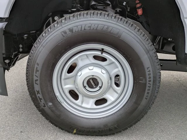 New 2026 Oxford White Ford F-350® XL image 11