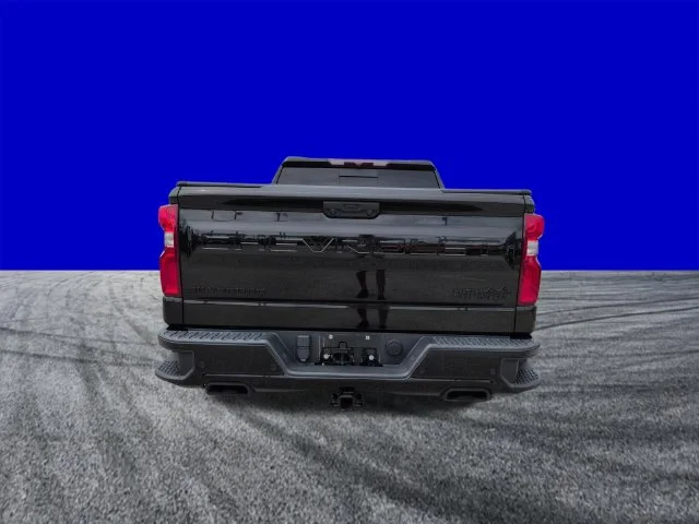 Used 2024 Black Chevrolet High Country image 5