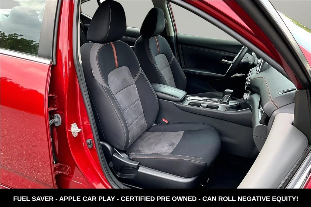 Used 2023 Red Nissan SR image 27