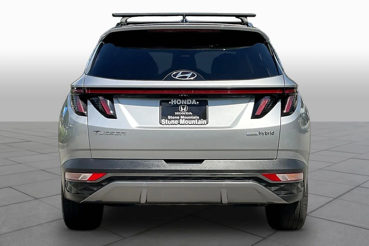 Used 2023 Shimmering Silver Hyundai Limited image 9