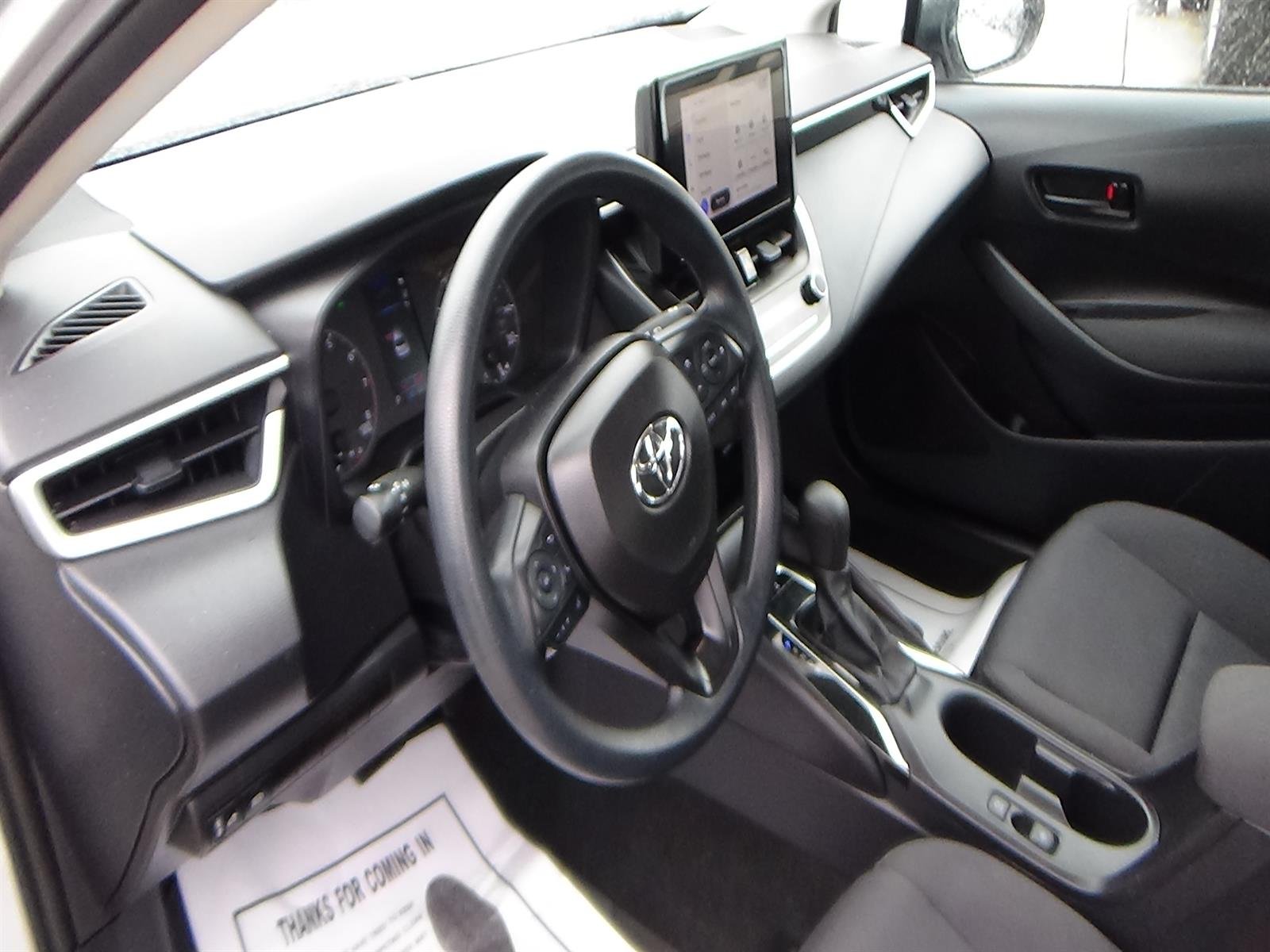 Used 2025 Classic Silver Metallic (1f7) Toyota LE image 14