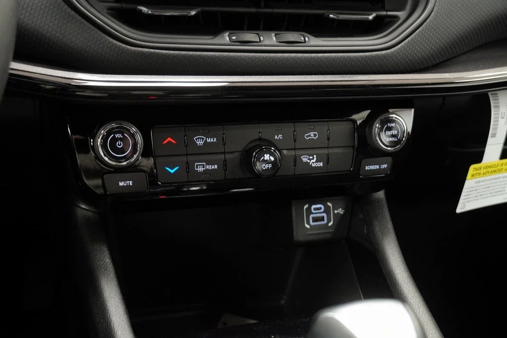 2026 Jeep Compass Altitude - Photo 23
