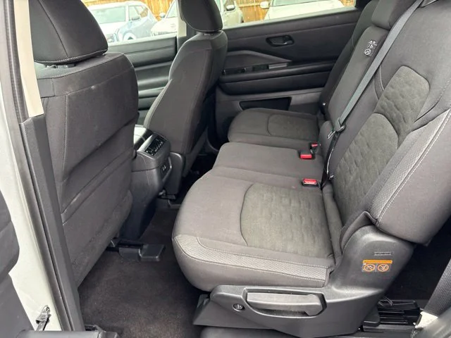 Used 2025 Silver Nissan SV image 28