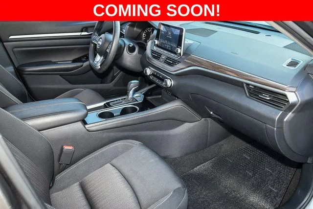 Used 2024 Gray Nissan 2.5 SV image 24