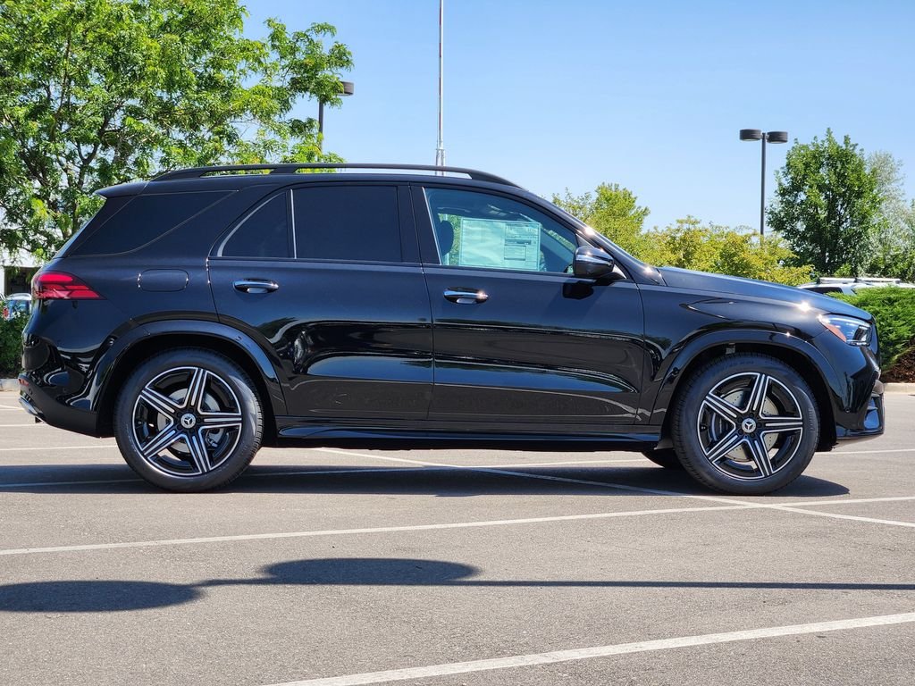 New 2026 Obsidian Black Metallic Mercedes-Benz GLE 580 4MATIC® image 2