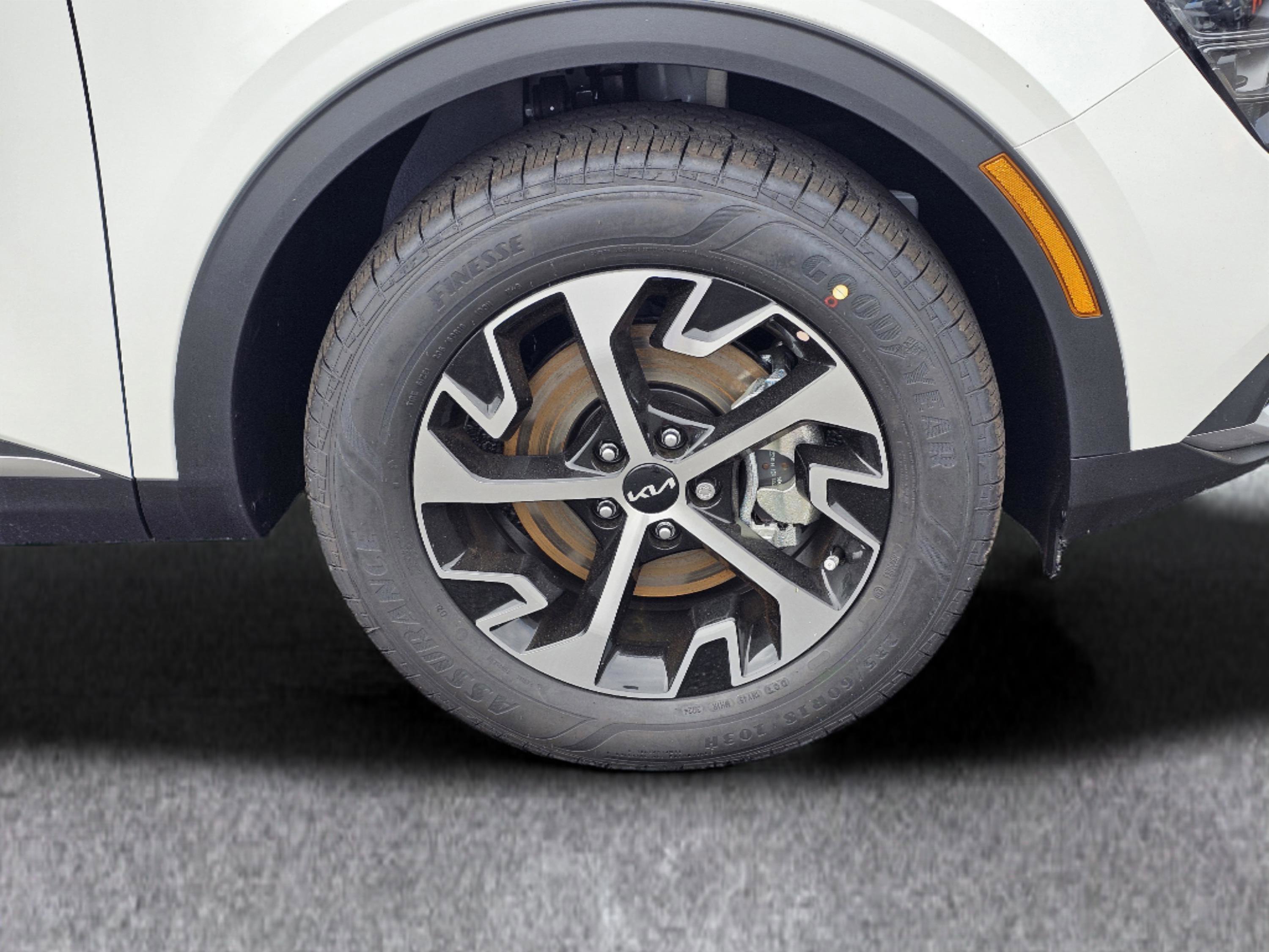 2025 Kia Sportage EX Hybrid - Photo 6