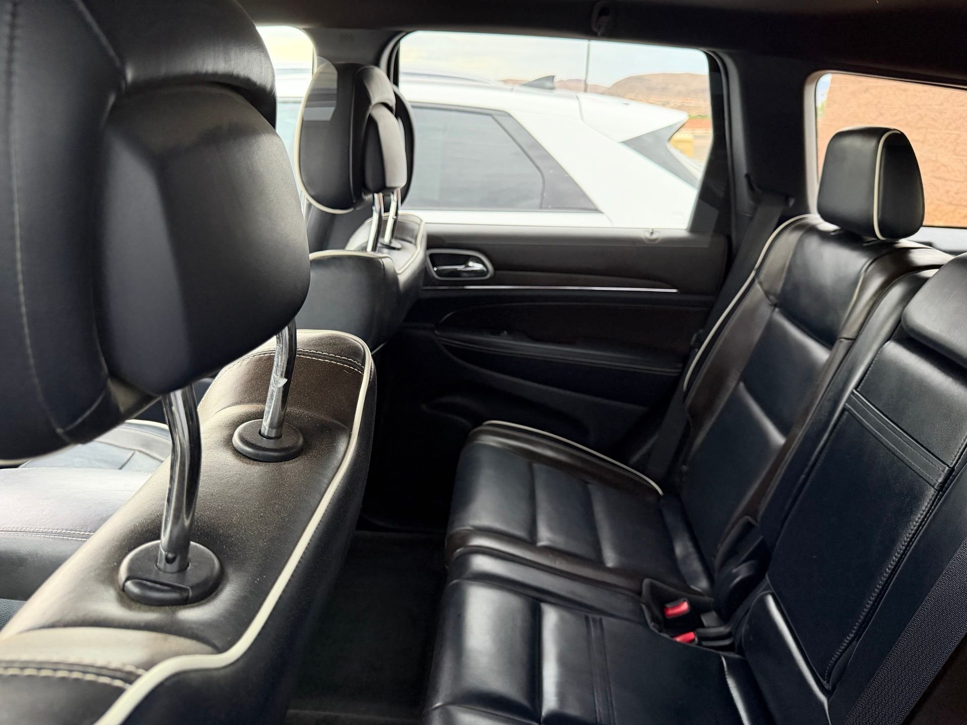 Used 2017 White Jeep Overland image 9