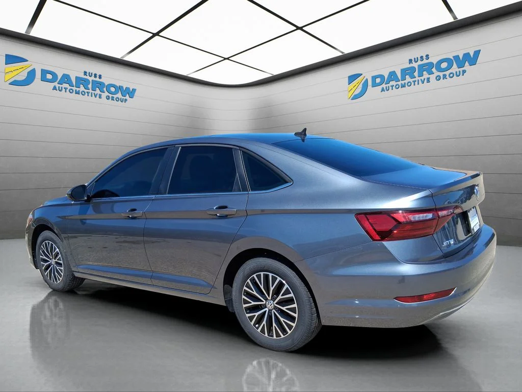 Used 2021 Gray Volkswagen 1.4T SE image 3