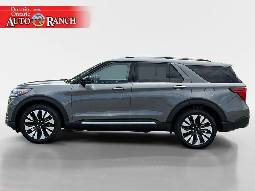 New 2026 CARBONIZED GRAY METALLIC Ford Platinum image 2