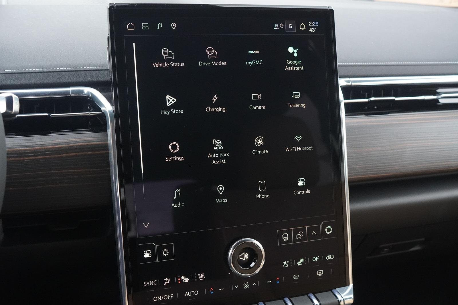 New 2026 Glacier White Tricoat GMC Denali Standard Range image 23