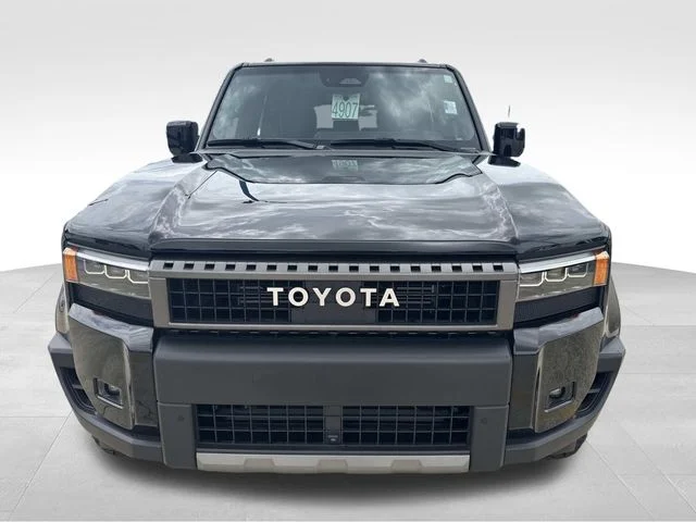 Used 2025 Black Toyota Base image 4