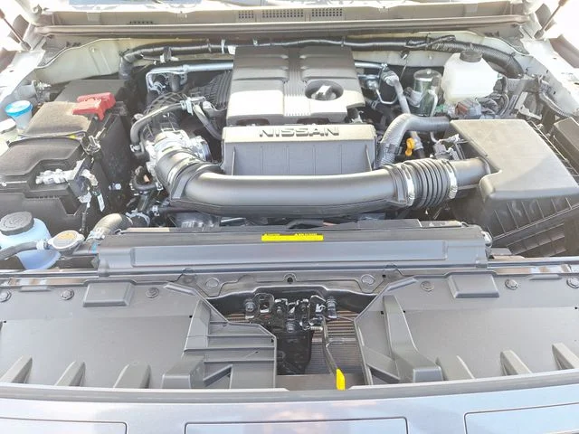New 2026 Glacier White Nissan Crew Cab SV image 21