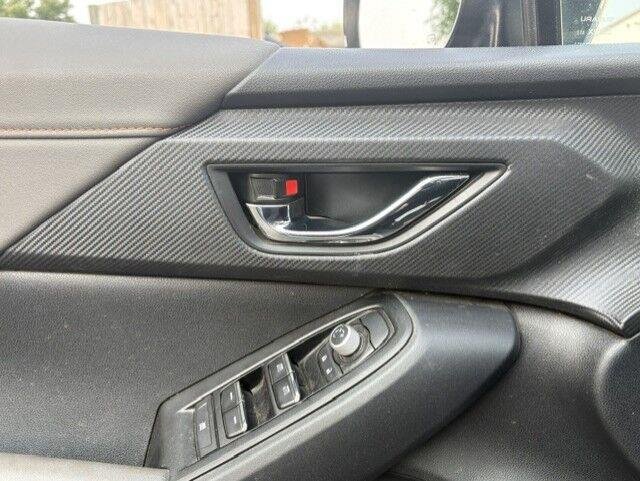 Used 2024 Ice Silver Metallic Subaru Limited image 17