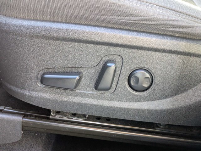 Used 2022 Black Hyundai SEL image 20
