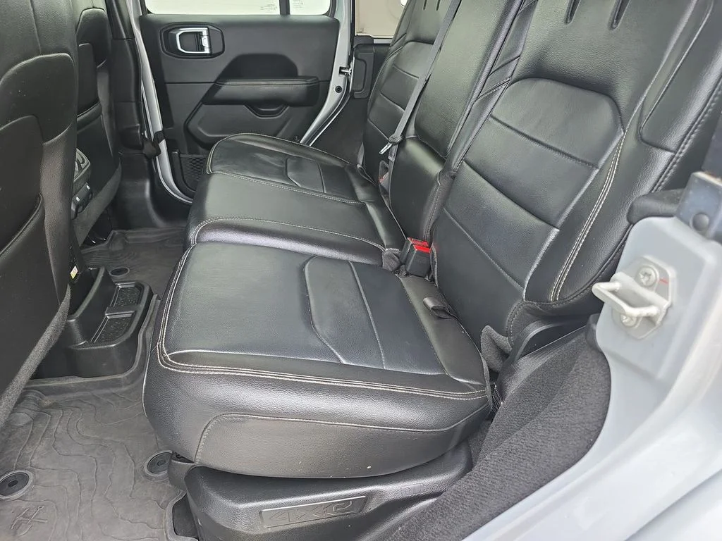 Used 2023 Silver Jeep Sahara 4xe image 26