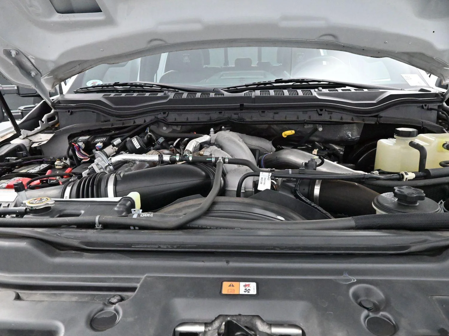 Used 2022 White Ford XL image 43