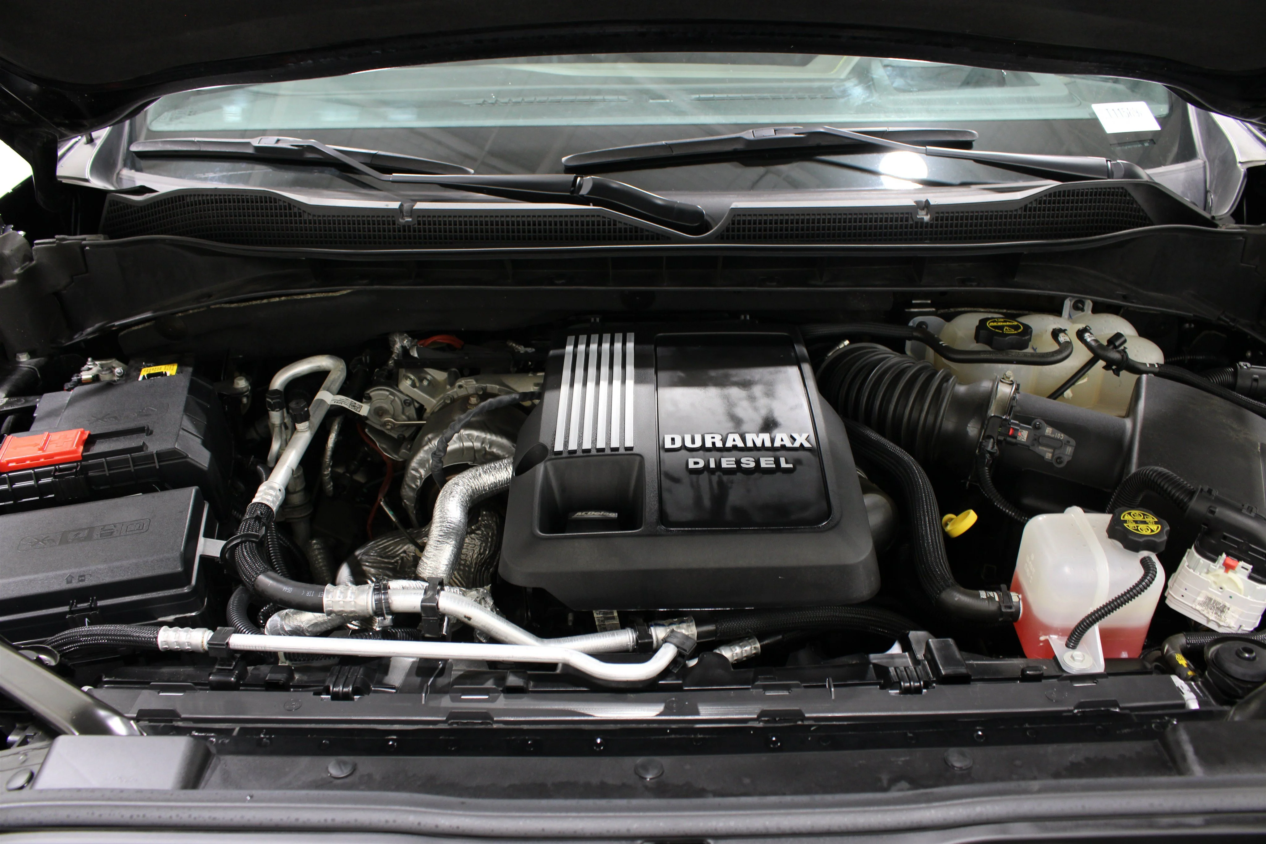 2024 Chevrolet Silverado 1500 ZR2 - Photo 38