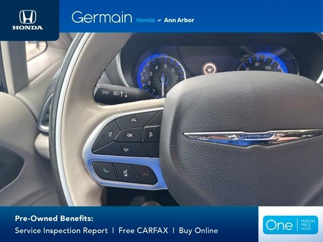 Used 2019 Brilliant Black Crystal Pearlcoat Chrysler Limited image 32