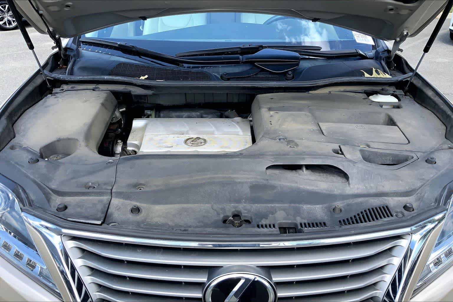 Used 2015 Satin Cashmere Metallic Lexus  image 32