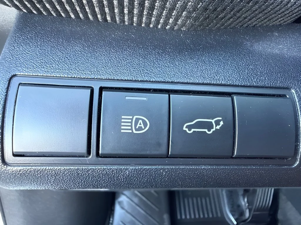 Used 2024 White Toyota XLE image 18