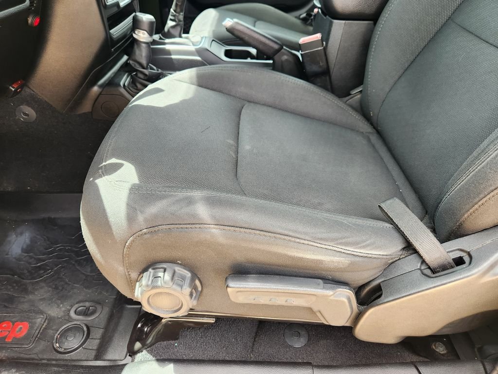 Used 2020 Sarge Green Clearcoat Jeep Sport image 24