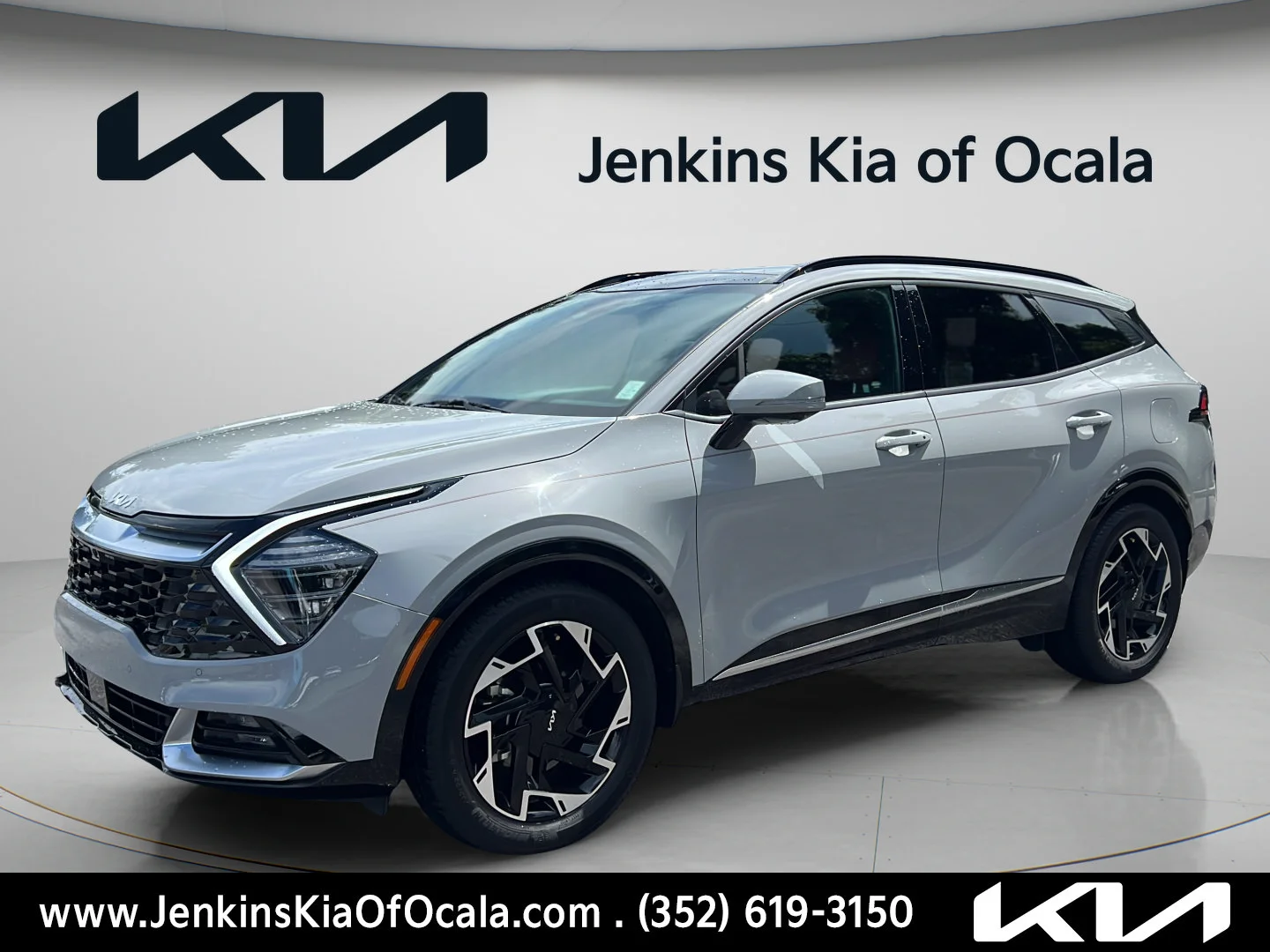 Used 2023 Wolf Gray Kia SX-Prestige image 7