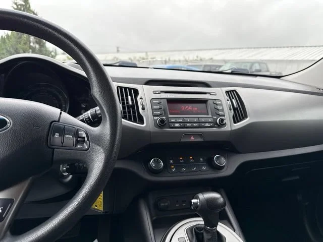 Used 2014 Mineral Silver Kia LX image 20