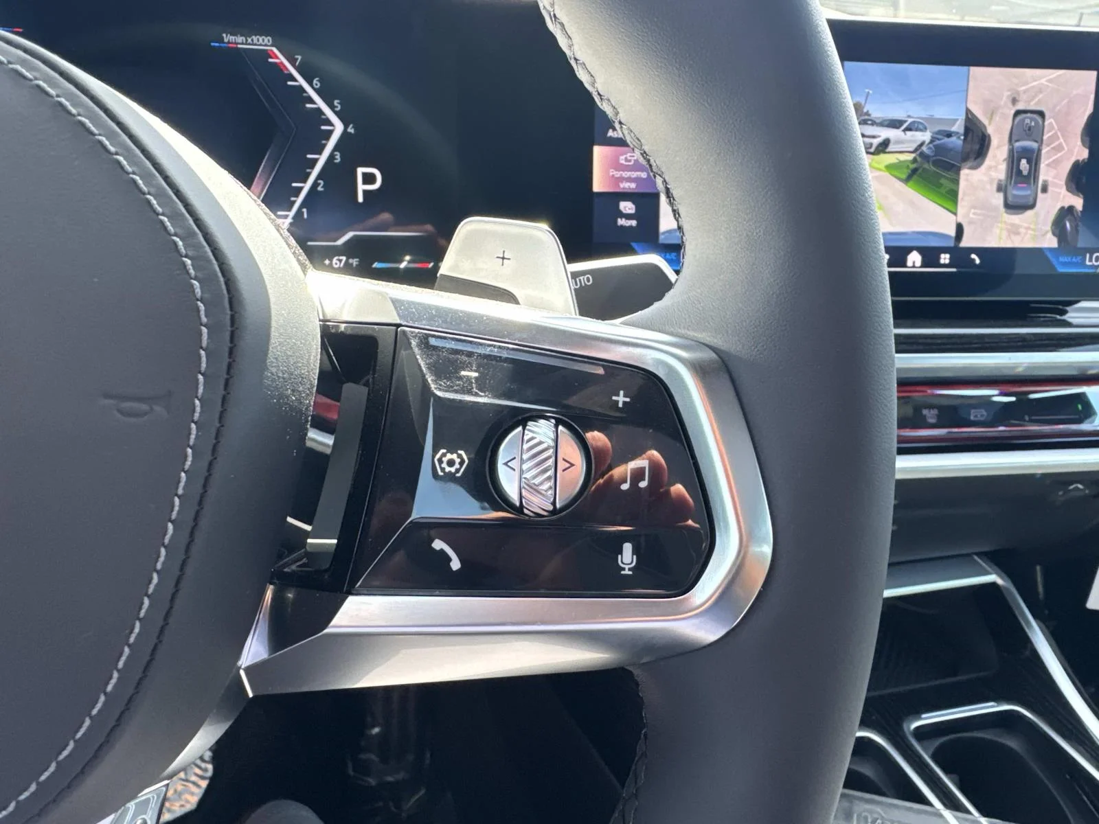 2025 BMW 7 Series 740i - Photo 15
