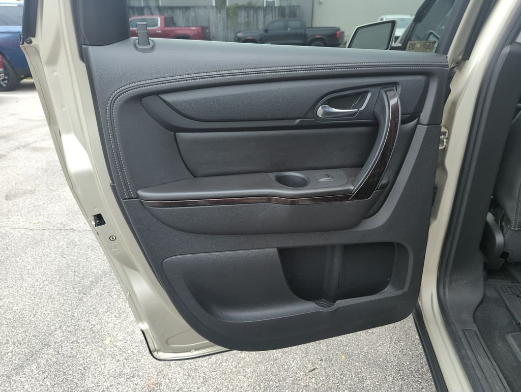 Used 2016 Gold Chevrolet LTZ image 27