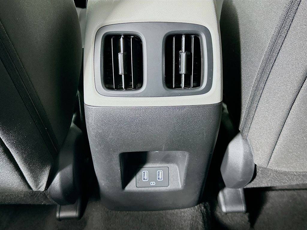 Used 2022 Gray Hyundai SEL image 24