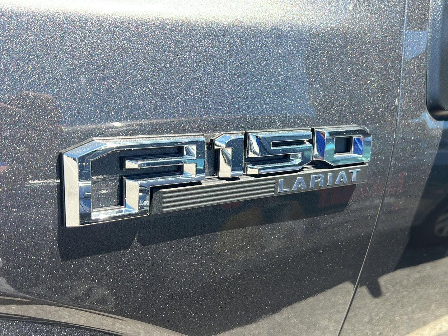 Used 2018 Magnetic Ford LARIAT image 8