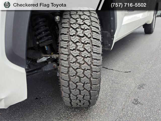 Used 2022 White Toyota SR5 image 15