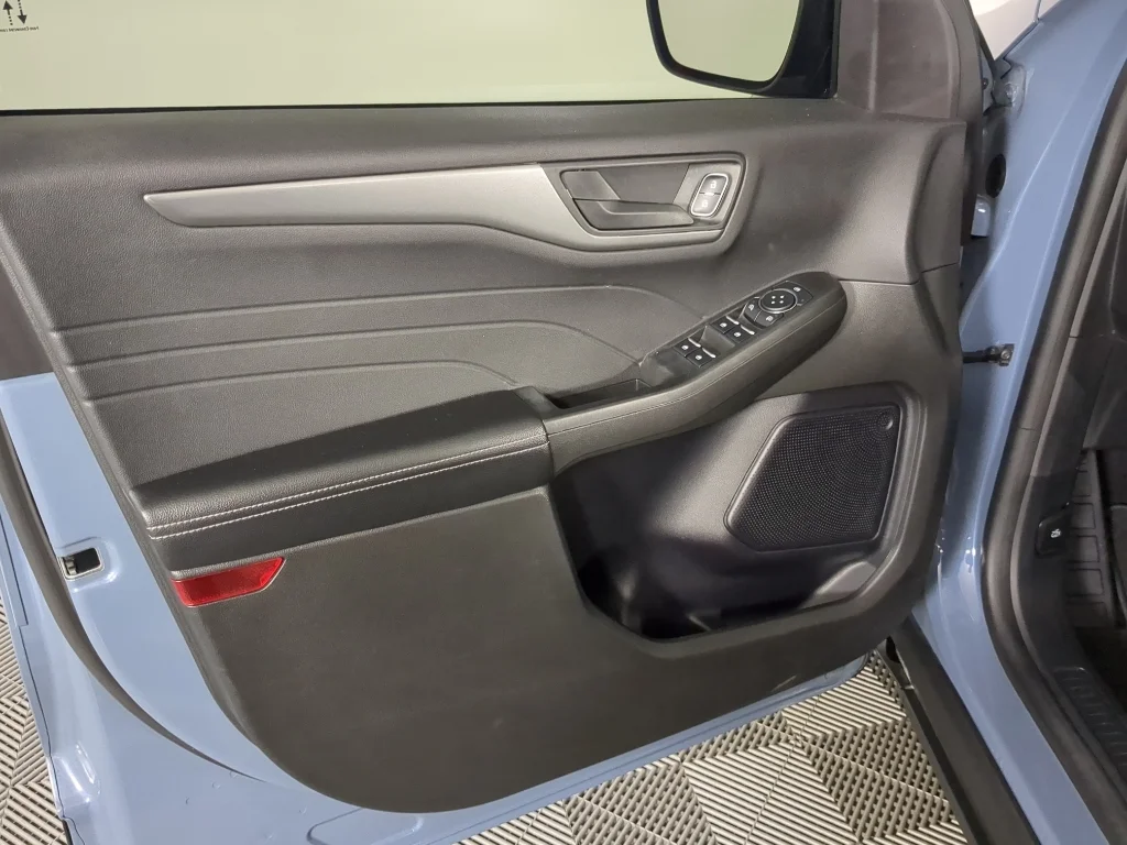 Used 2023 Blue Ford Active image 11