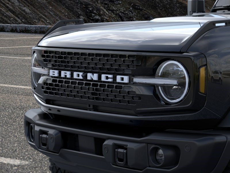 New 2026 Shadow Black Ford Badlands image 19