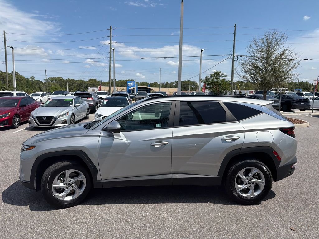 Used 2024 Silver Hyundai SEL image 4