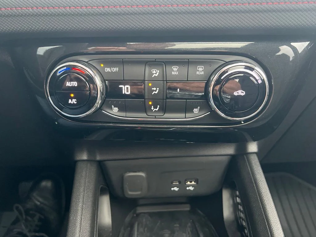 Used 2025 Sterling Gray Metallic Chevrolet RS image 18